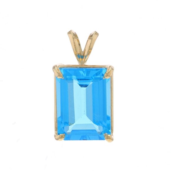 Yellow Gold Swiss Blue Topaz Solitaire Pendant 14k Emerald